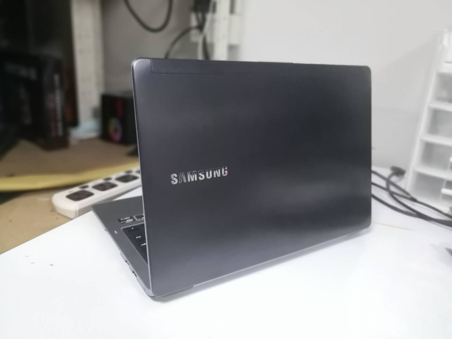 รับซื้อโน๊ตบุ๊ค ซัมซุง รับซื้อ Notebook Samsung มือสอง ทุกรุ่น